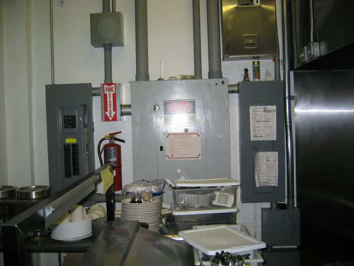 MilfordColliseum 078.jpgMilford Colliseum